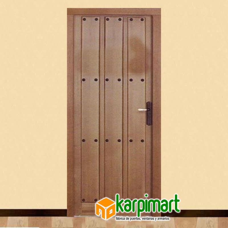 madera-tabla-clavos